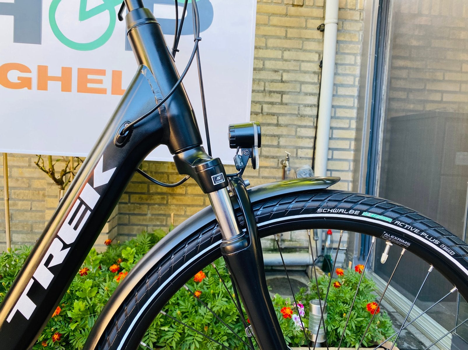 Elektrische Trek Lm1+ Bosch Middenmoto Active Line.D50, Ophalen of Verzenden, Zo goed als nieuw, Bike shop veghel, 5467kc