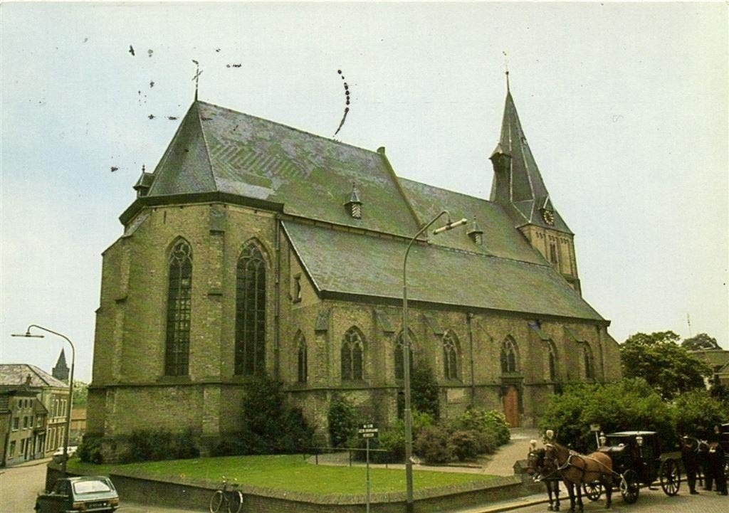 Aalten, Ned. Herv. Kerk - koets - 1980 gelopen, Ophalen of Verzenden, 1980 tot heden, Gelopen, Gelderland