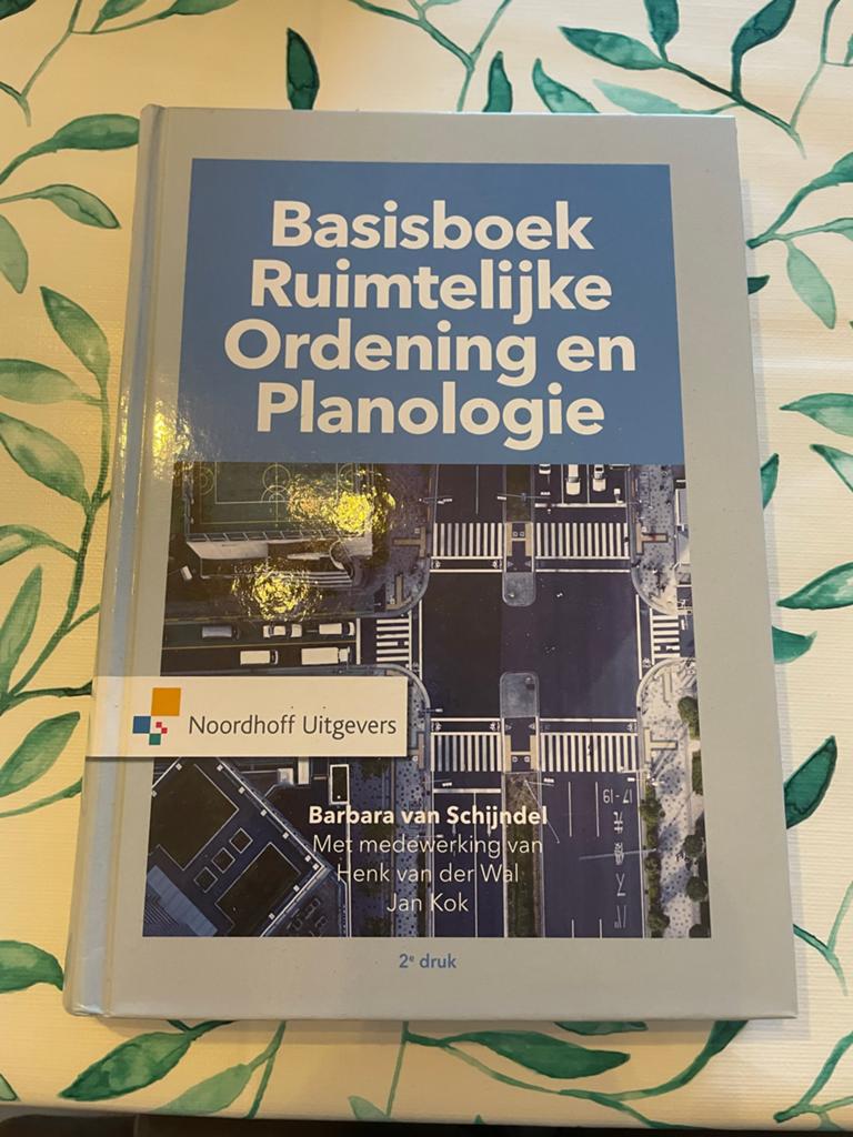 Basisboek Ruimtelijke Ordening en Planologie - 2e druk, Boeken, Ophalen of Verzenden, Gamma, Zo goed als nieuw, HBO