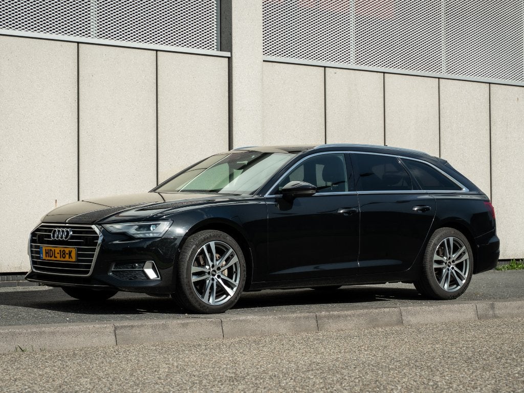Audi A6 Avant, 40 TDI Quattro Black | Pano | Virt | Trek |, Automaat, Dealer onderhouden, 4 cilinders, 2000 kg