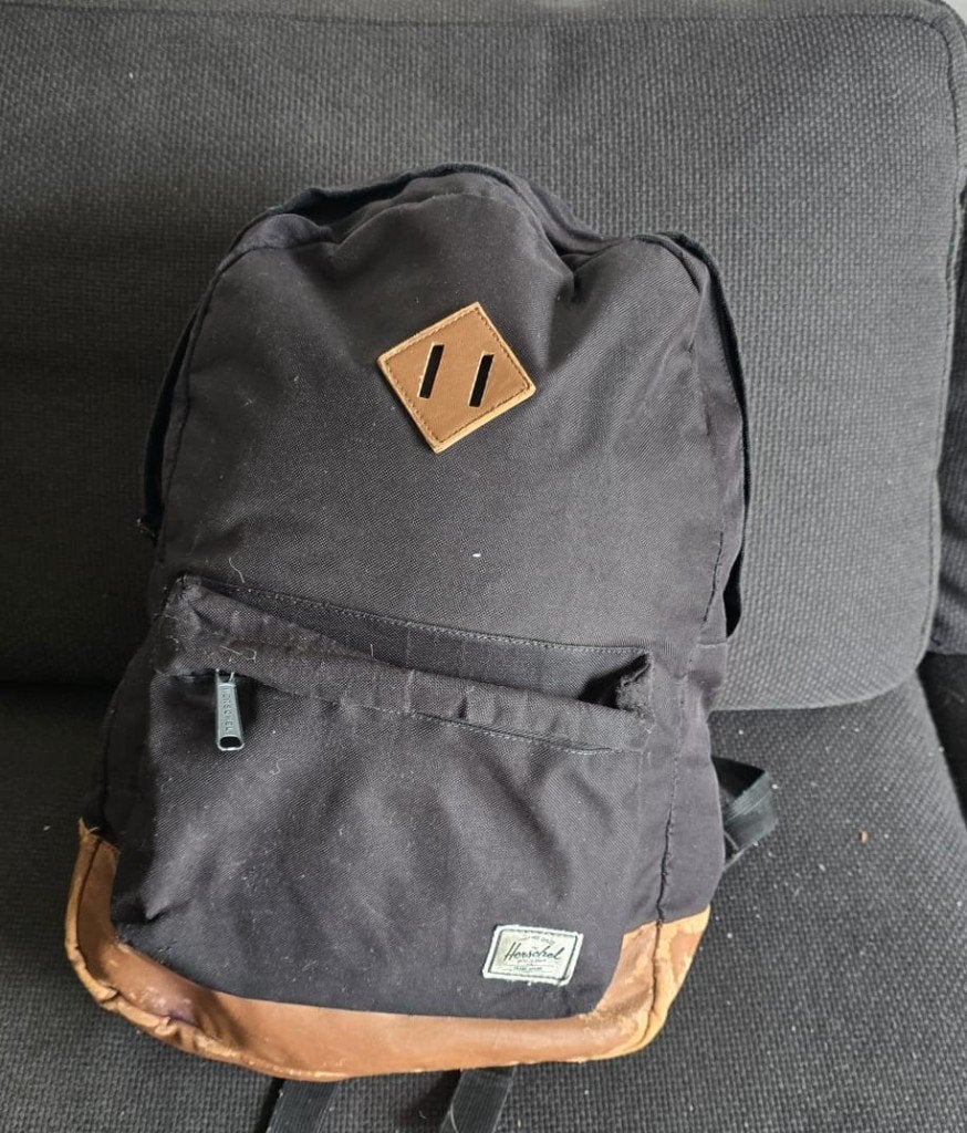 Rugzak in zwart ( ophalen ), Gebruikt, 25 tot 40 cm, Trekking, 30 tot 45 cm