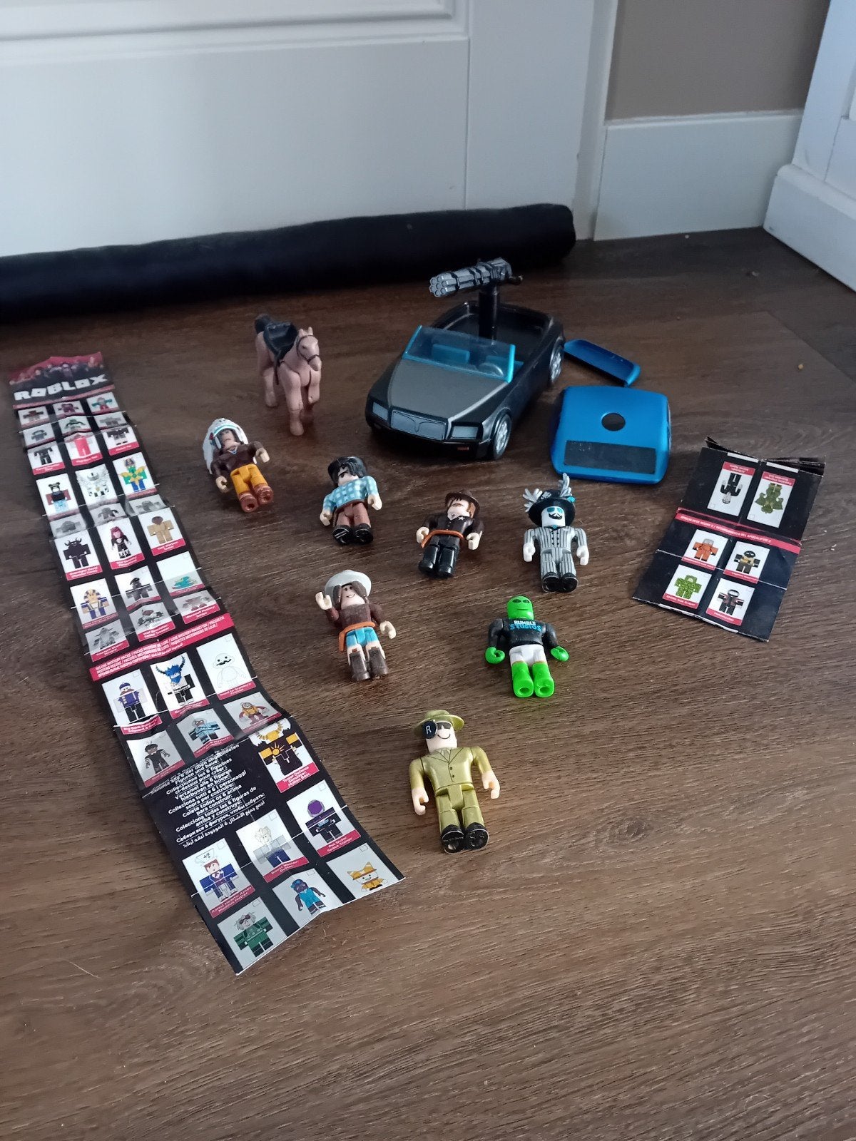 heel veel roblox, roblox auto,paard,poppetjes, Ophalen of Verzenden, Zo goed als nieuw
