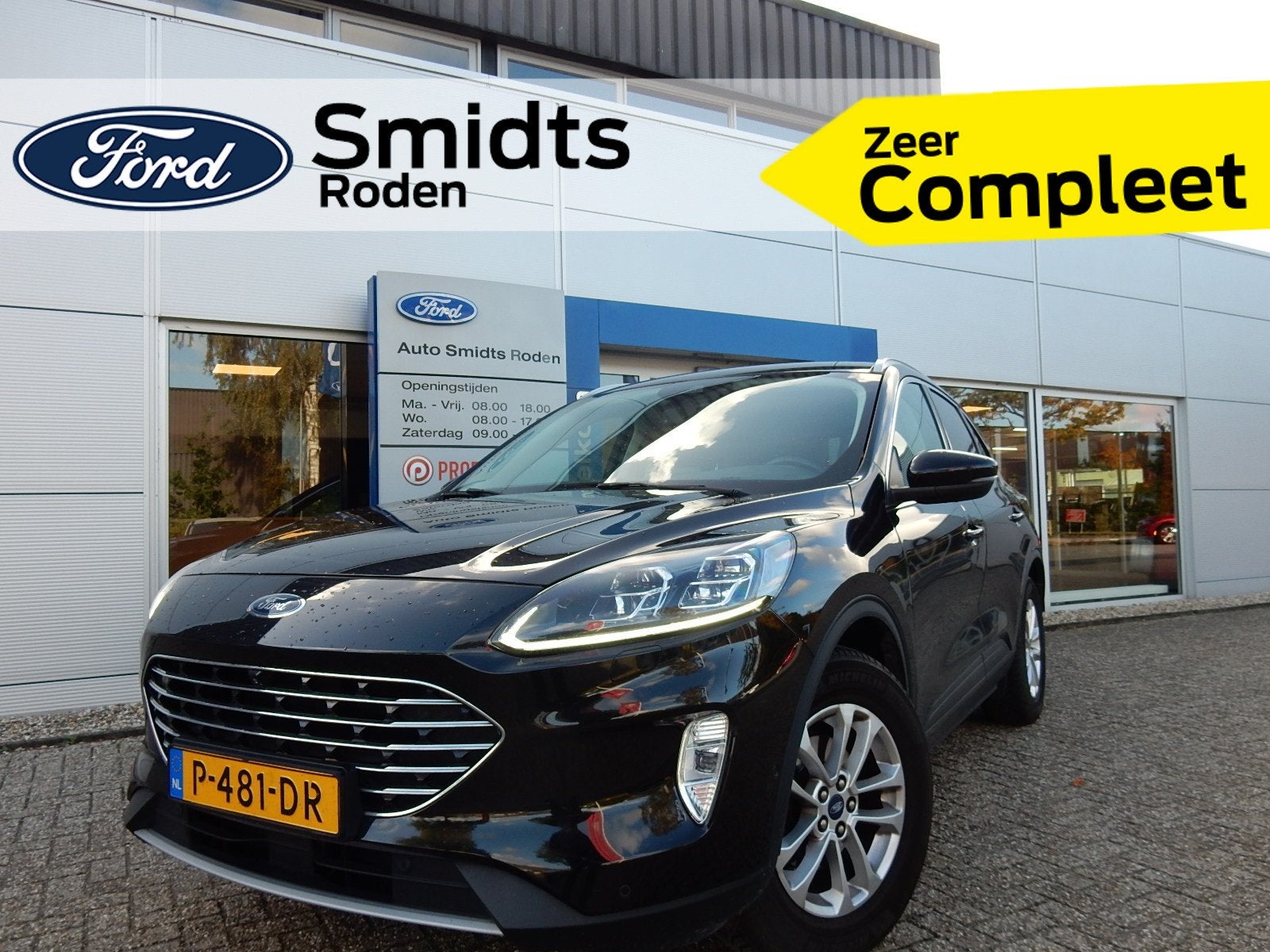 Ford Kuga 150PK EcoBoost Titanium X | Trekhaak | 1.800KG tre, Auto's, 15 km/l, Verwarmde buitenspiegels, Leder en Stof, Zwart