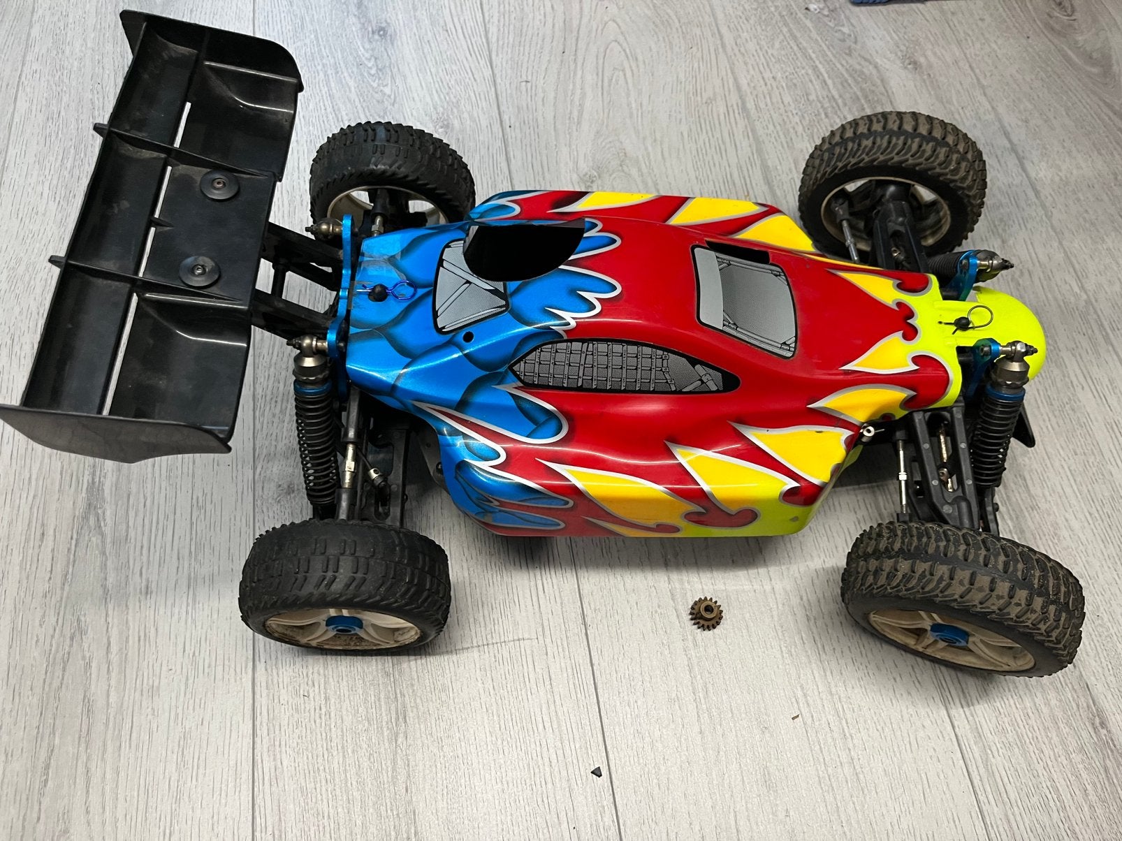 1:8 buggy roller zonder electronica (goed lezen), Ophalen of Verzenden, Gebruikt, Elektro, Auto offroad