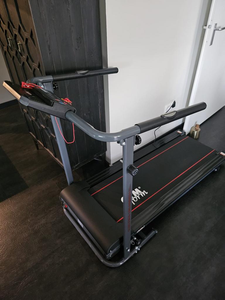 Gymform Loopband - 1,5 jaar oud, zo goed als nieuw, Sport en Fitness, Ophalen of Verzenden, Zo goed als nieuw, Metaal, Loopband