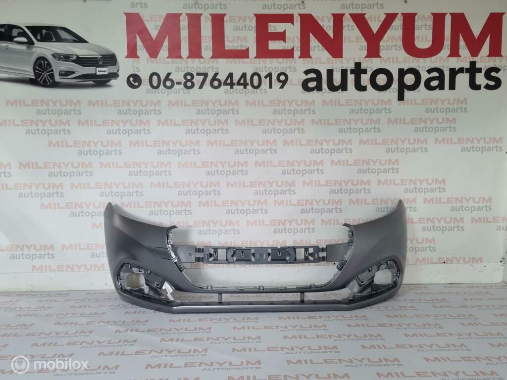 PEUGEOT 208 VOORBUMPER NIEUW (2015 - 2019) KCA, Ophalen of Verzenden, Nieuw, Voor, Bumper