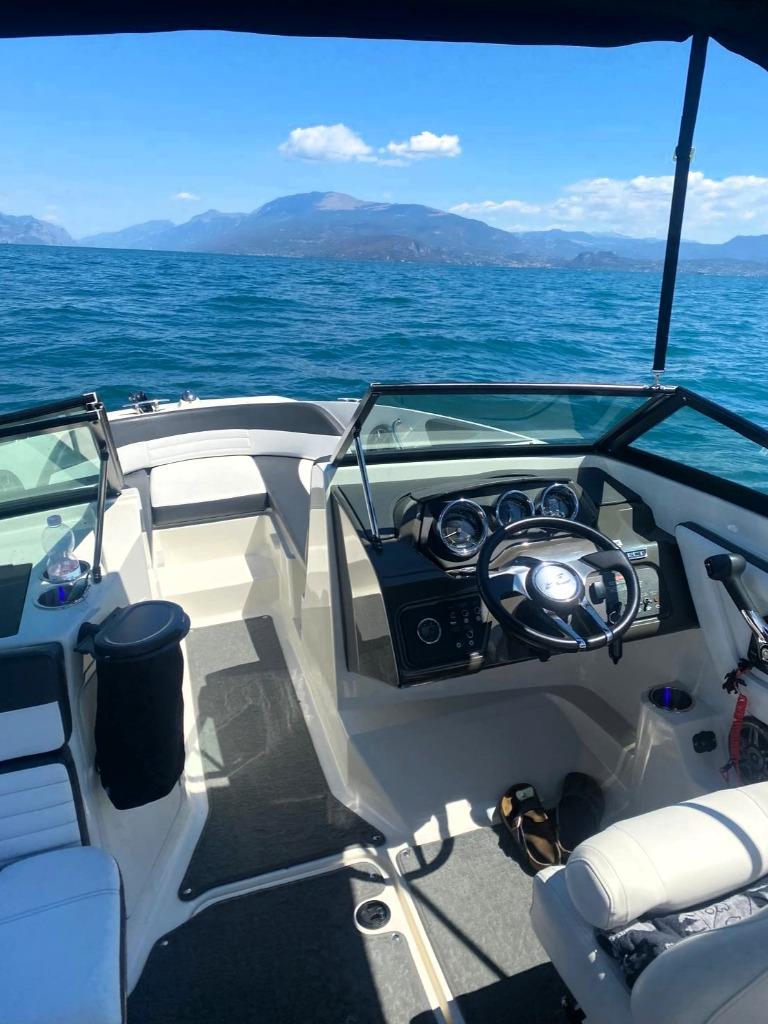 Sea Ray SPX 210 - 250 PK - Led - Inboard - 75 uur !!, Ophalen, Gebruikt, Binnenboordmotor, 200 pk of meer