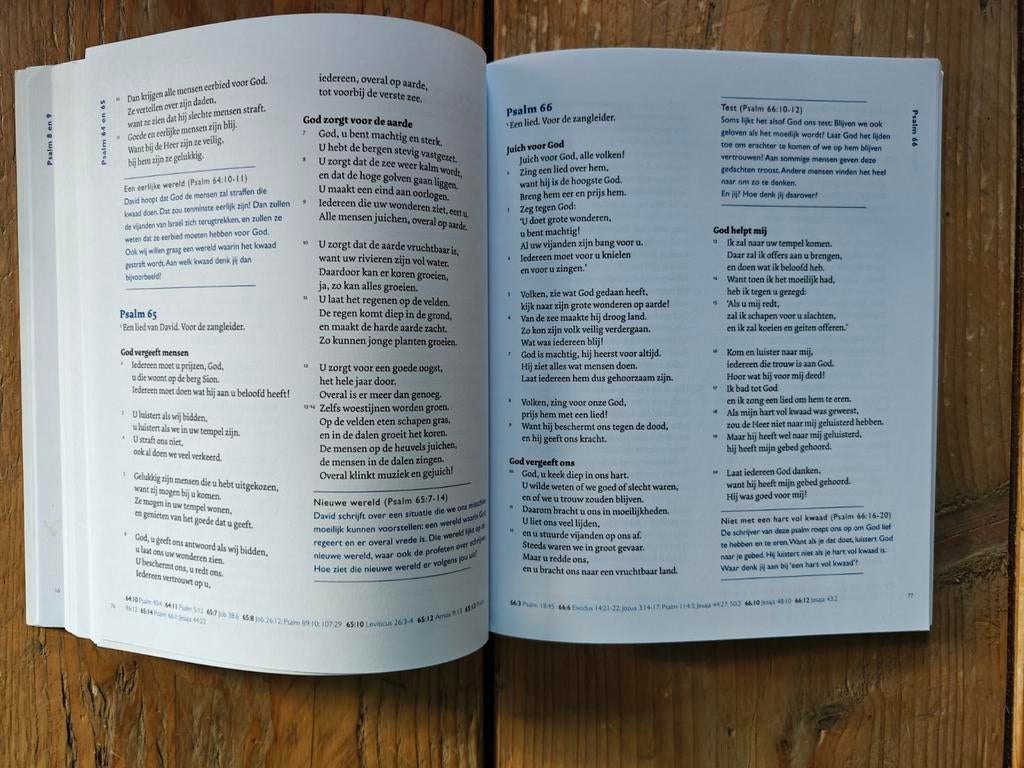 Psalmen dichtbij., Boeken, Ophalen of Verzenden, Zo goed als nieuw