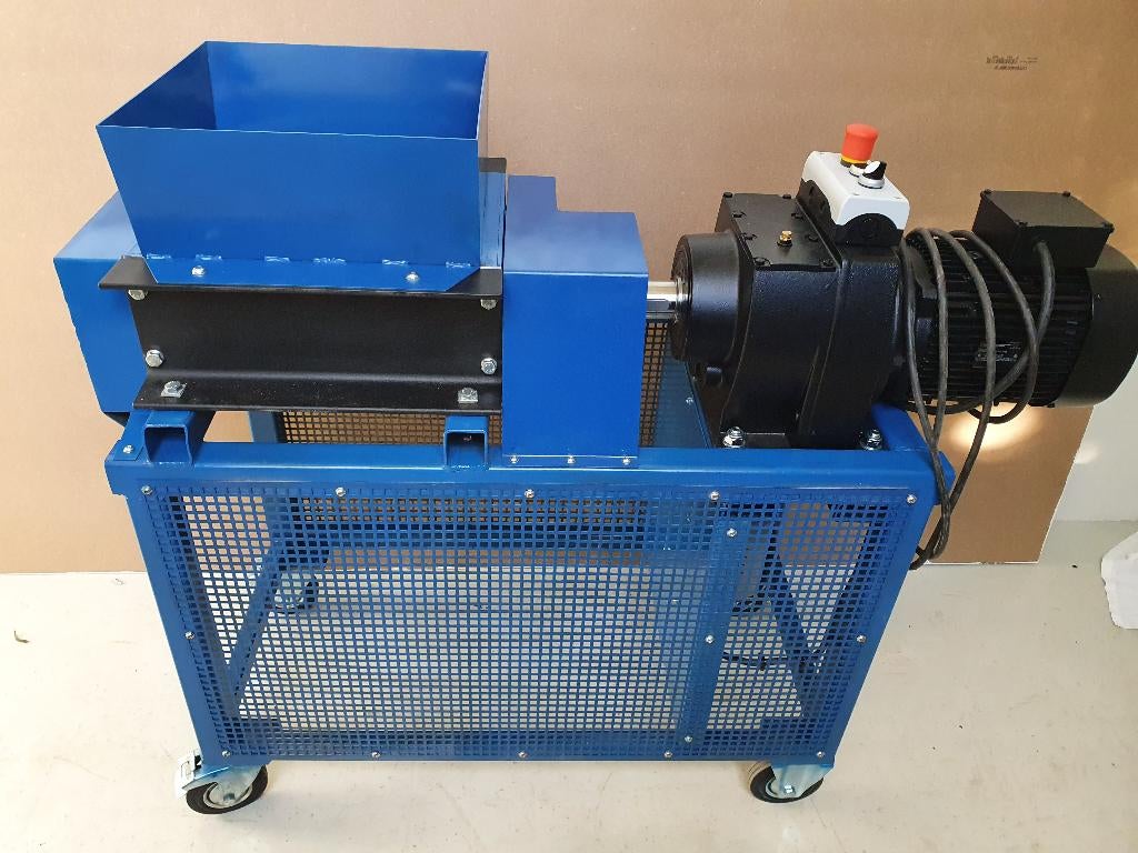 YouTube Shredder - Custom Build - 2e Feeder (NIEUWSTAAT), Ophalen