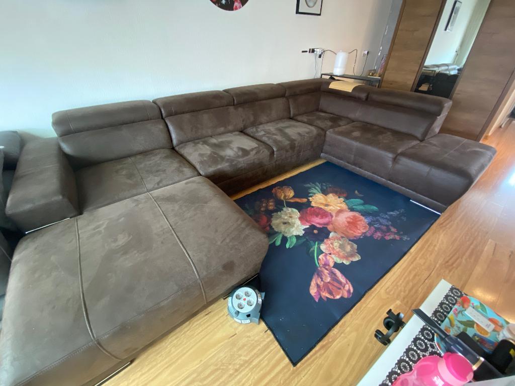 Sofa cum bed with adjustable headrests, Huis en Inrichting, Banken | Sofa's en Chaises Longues, Zo goed als nieuw, Vierpersoons of meer