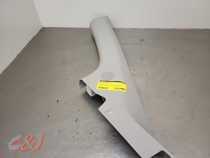 Stijl links-voor van een Opel Vivaro (B0NPR/B0), Gebruikt, -, -, Opel