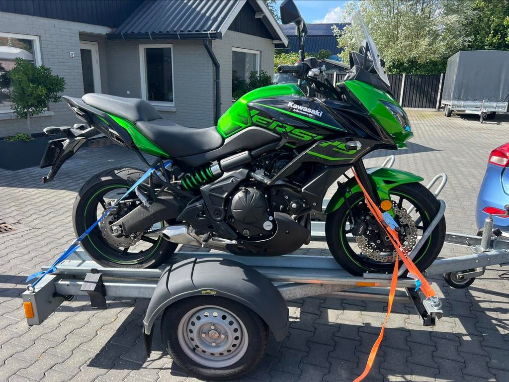 te huur motor aanhanger  Humbaur motor trailer 3 motoren, Auto diversen, Aanhangers en Bagagewagens, Ophalen, Nieuw