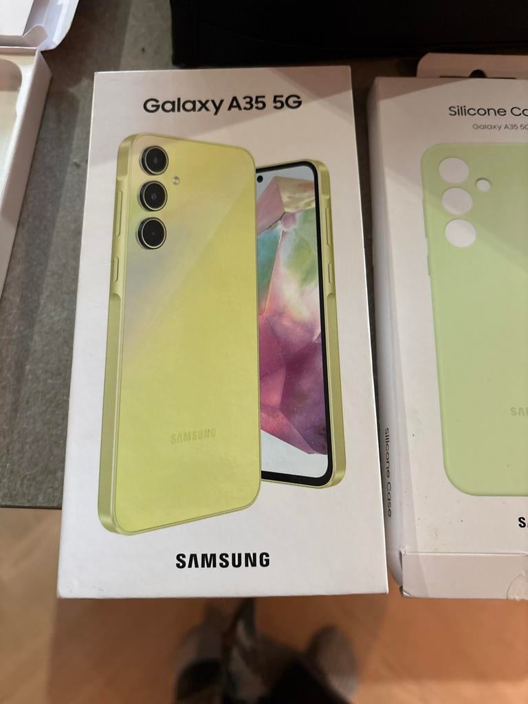 Samsung Galaxy A35 5G - Helemaal Nieuw, Ophalen, Nieuw, Klassiek of Candybar, Zonder simlock