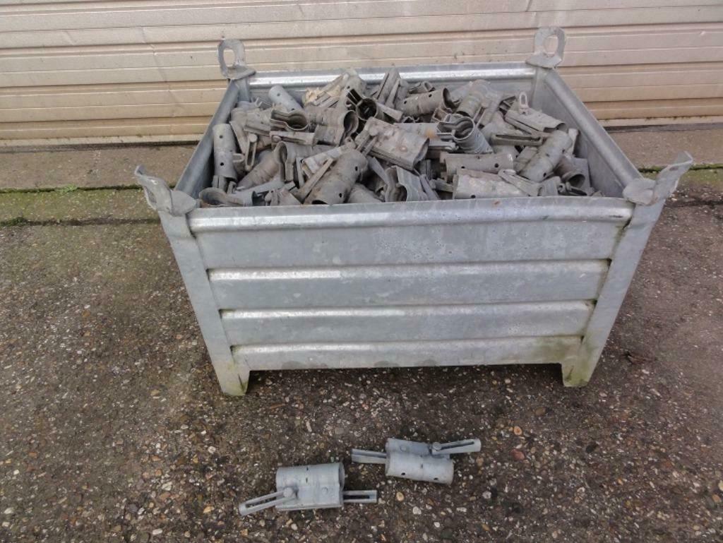 Steigerkoppelingen Steiger Las Muur Kruis Koppelingen Klem, Doe-het-zelf en Verbouw, Steigers, Ophalen, Gebruikt
