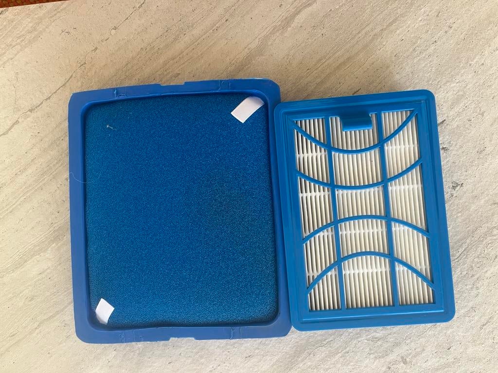 Gratis 2 stoffilters Philips PowerPro expert, Witgoed en Apparatuur, Stofzuigers, Ophalen, Zo goed als nieuw