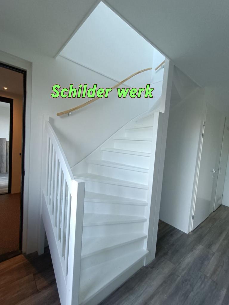 Foto 11 van Spuitwerk tegelzetter badkamer renovatie vloerleger bouwwerk