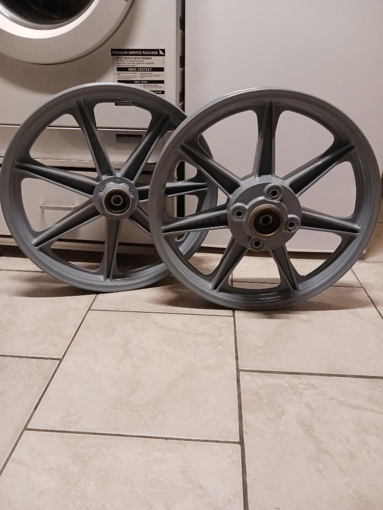 Yamaha RD250-400 velgen & Banden, Ophalen of Verzenden, Gebruikt