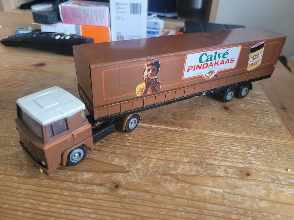 Scania oplegger  calve, T, T, Zo goed als nieuw, Tekno