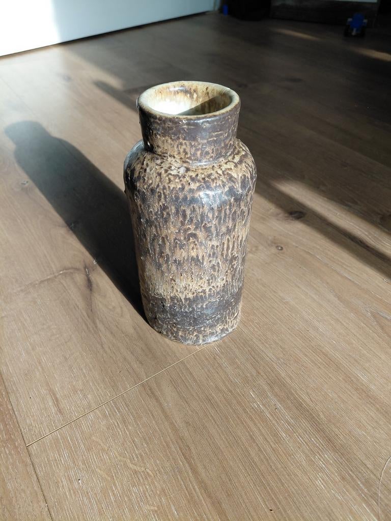 Vintage West Duits Keramiek Vaasje - Bruin, Huis en Inrichting, Woonaccessoires | Vazen, Gebruikt, Overige kleuren, Aardewerk of Porselein