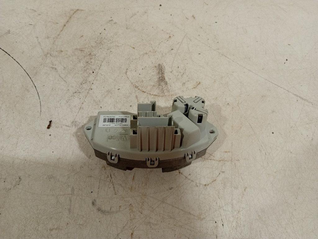 Kachelweerstand BMW X1, Onderdelen@venauto.nl, Van der Ven Autorecycling B.V., Gebruikt, Ettenseweg 76, 4706 PB Roosendaal, The Netherlands