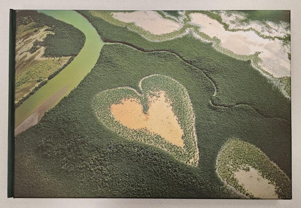 GRANDE TERRE Yann Arthus-Bertrand ZEER EXCLUSIEF FOTOBOEK, Fotografen, Nieuw, Ophalen of Verzenden, Yann Arthus-Bertrand