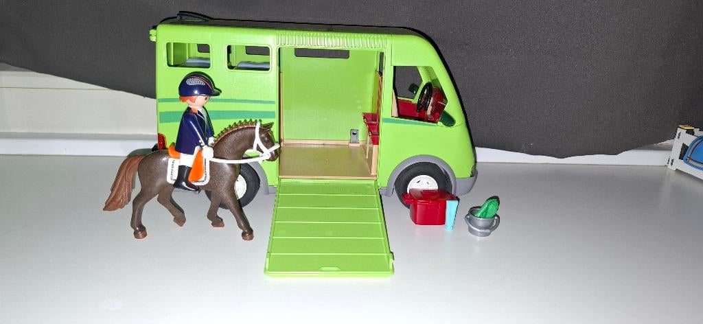 Playmobil country paardenvrachtwagen 6928, Ophalen of Verzenden, Zo goed als nieuw, Complete set