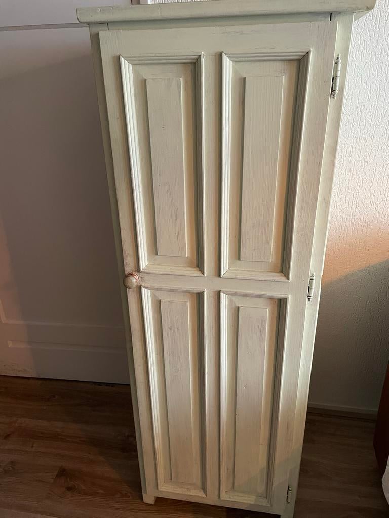 Kleine vintage kast met deur, Gebruikt, 100 tot 150 cm, Overige houtsoorten, 50 tot 100 cm