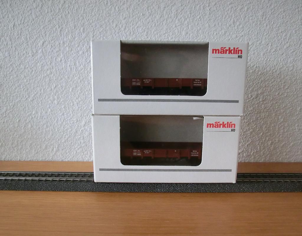 2 stuks Marklin lage boordwagens nr 4423, Hobby en Vrije tijd, Modeltreinen | H0, Wisselstroom, Wagon, Ophalen of Verzenden, Zo goed als nieuw