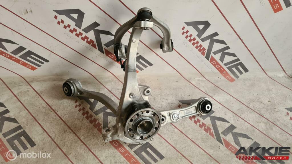 Mercedes W205 C63S AMG Wielophanging linksvoor A2053325300, Gebruikt, Ophalen of Verzenden