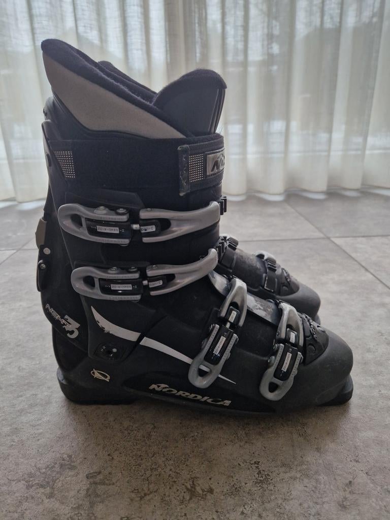 Nordica Next skischoenen - maat 45, Sport en Fitness, Skiën en Langlaufen, Ophalen, 160 tot 180 cm, Gebruikt, Schoenen