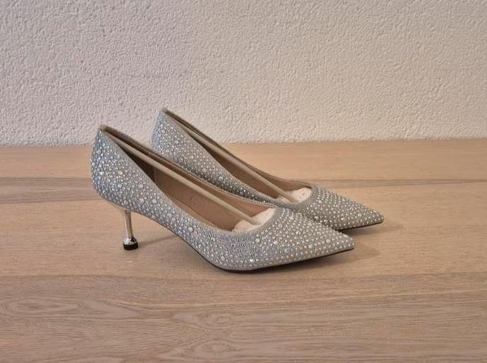 Bruidsschoen (wit / lichtgrijs), Kleding | Dames, Schoenen, Nieuw, Sneakers of Gympen, Wit, Ophalen