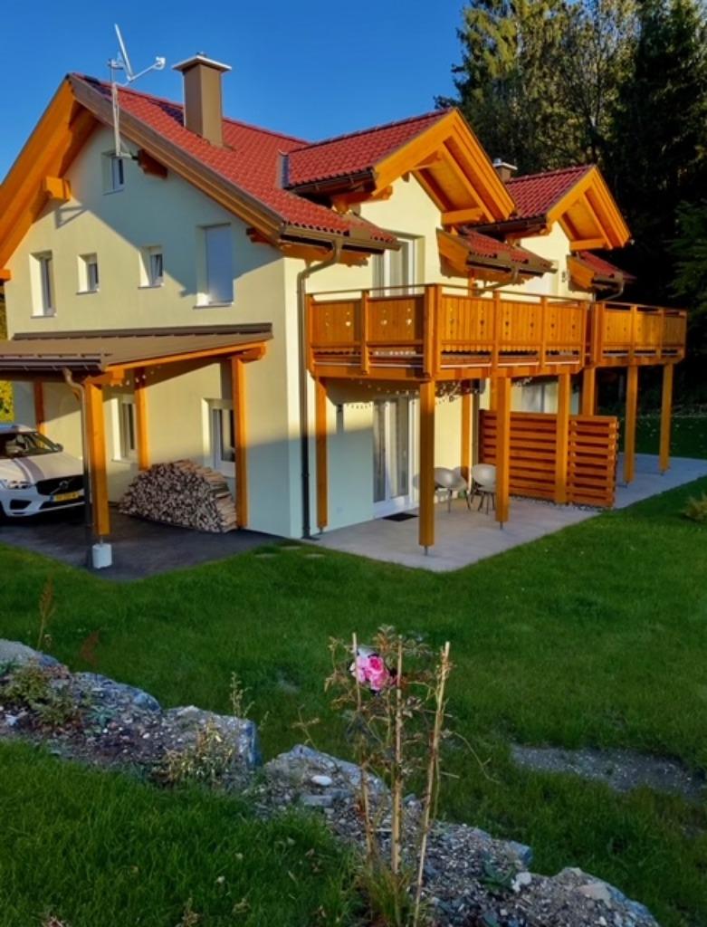 Karinthië luxe 7-pers huis bij skilift 3landenpunt au-it-slo, Vakantie, 7 personen, In bos, Open haard, Landelijk