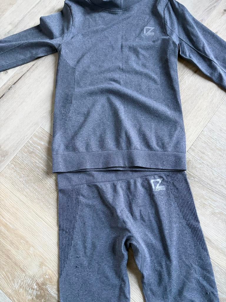 Thermokleding, maat 134/140, in nette staat., Ophalen of Verzenden, Zo goed als nieuw, Meisje, Broekje