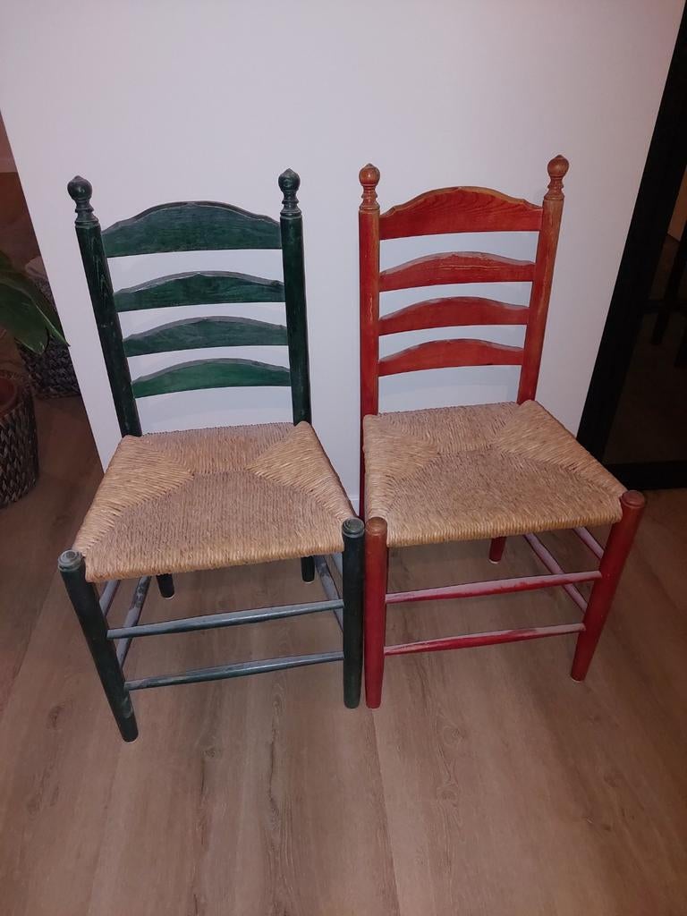 Houten stoel met biezen zitting., Huis en Inrichting, Stoelen, Ophalen, Gebruikt, Twee, Overige kleuren