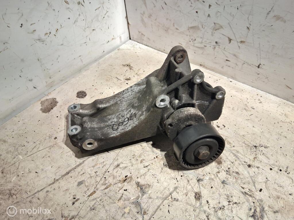 Dynamo steun Vw Lupo 1.4 ('98-'05) 030145169H, Auto-onderdelen, Gebruikt, Volkswagen, Ophalen of Verzenden, Volkswagen