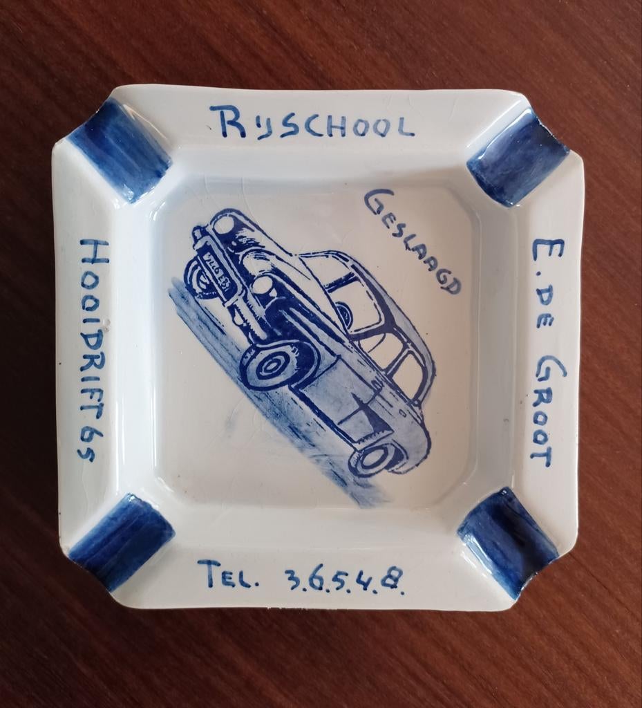 Klein asbakje Renault Dauphine, Ophalen of Verzenden, Gebruikt, Auto's