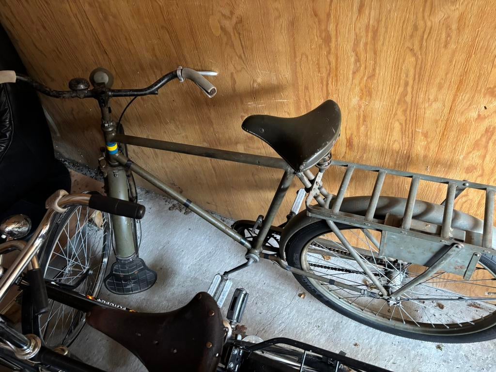 Legerfiets militaire fiets Monark m42 prachtig dikke banden, Ophalen, Landmacht, Nederland