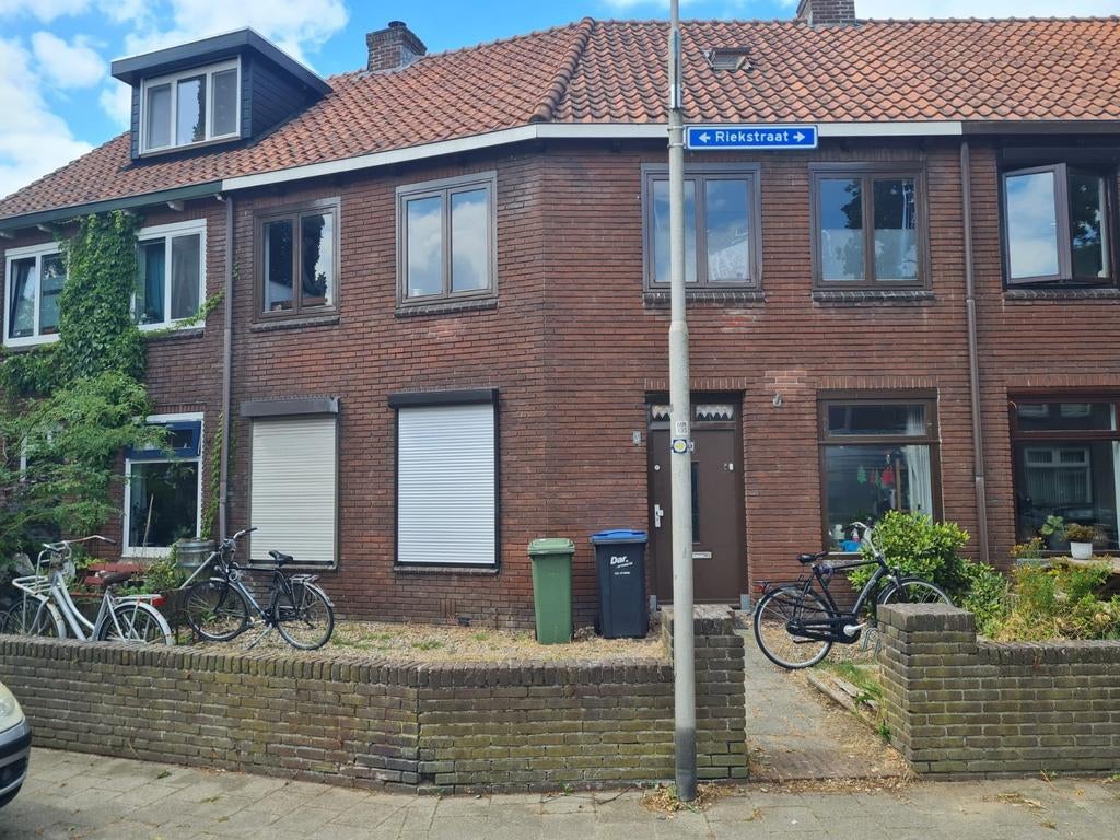 Studentenhuis kamerverhuurpand te koop gevraagd, Huizen en Kamers