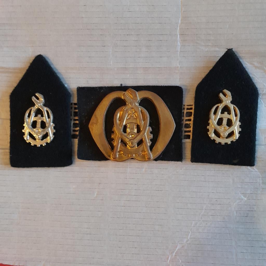 Emblemen Nederland, Verzamelen, Militaria | Algemeen, Ophalen of Verzenden, Landmacht, Nederland, Embleem of Badge