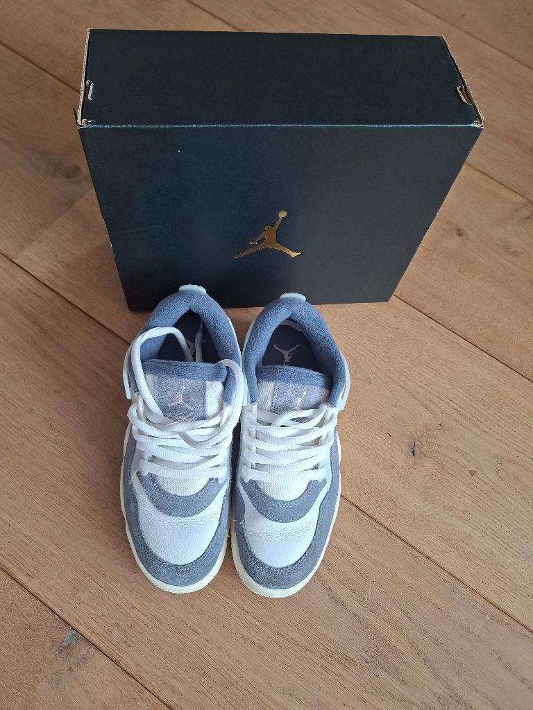Air Jordan 4 RM maat 36.5, Kleding | Dames, Nike Air Jordan, Blauw, Ophalen of Verzenden, Sneakers of Gympen