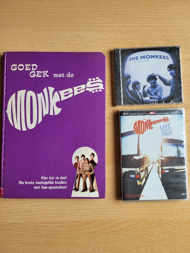 Verzamelset van The Monkees (verhalenboek, DVD en CD), Ophalen of Verzenden, Zo goed als nieuw, Overige typen