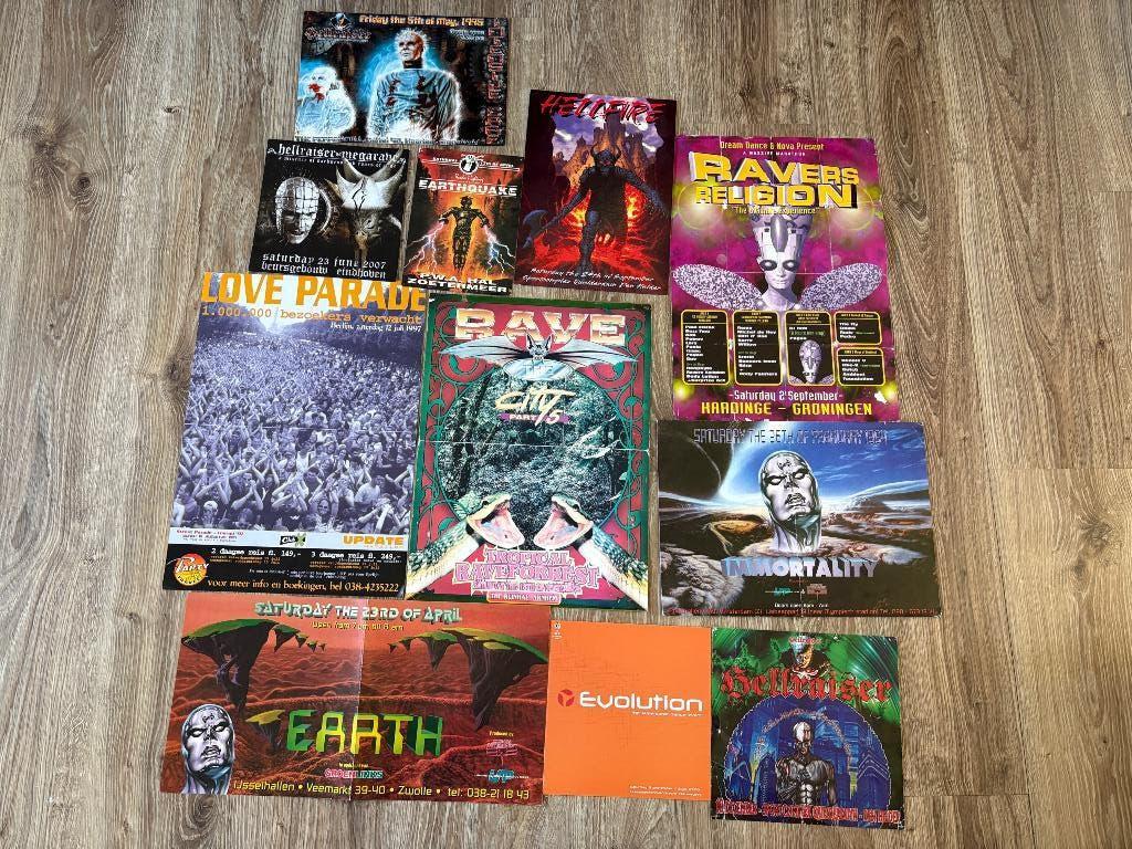 Hardcore flyers, Verzamelen, Verzenden, Zo goed als nieuw