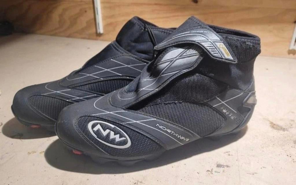 Northwave artic fietsschoenen maat 42, Fietsen en Brommers, Fietsaccessoires | Fietskleding, Heren, Schoenen, Overige maten, Ophalen of Verzenden