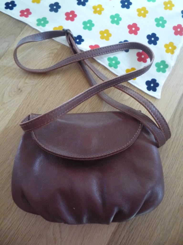 handtasje Genuine Leather Italy, Ophalen of Verzenden, Zo goed als nieuw, Bruin, Handtas