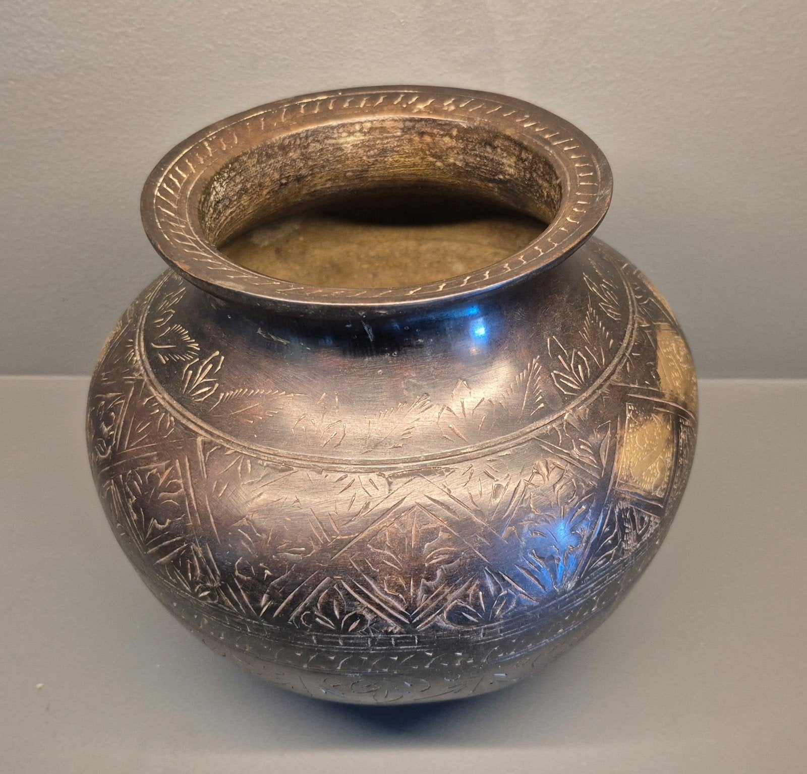 Antieke bronzen water kom Arabië 2.8 kg, Antiek en Kunst, Antiek | Koper en Brons, Ophalen of Verzenden