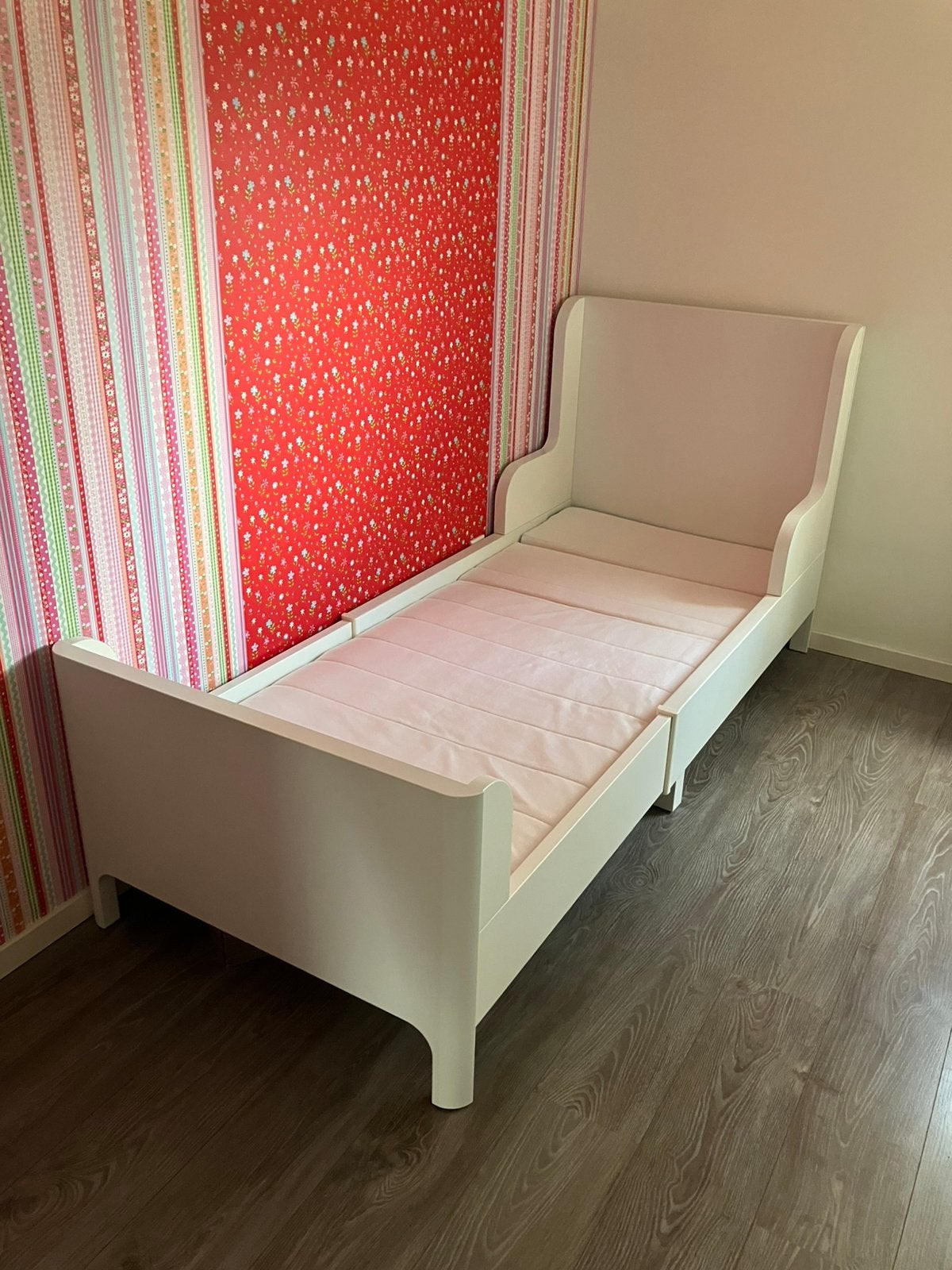 Meegroeibed Busunge Ikea incl. 3-delig matras, Ophalen, 70 tot 85 cm, Zo goed als nieuw, Lattenbodem