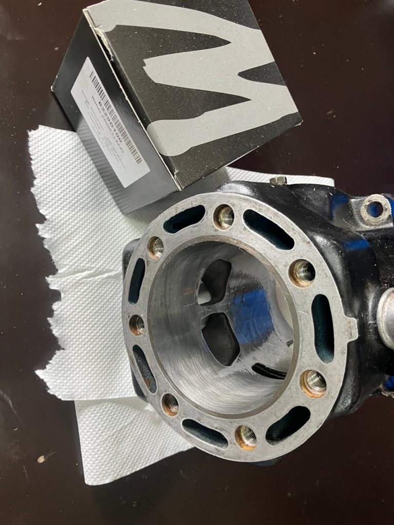 Honda cr 500 cilinder 85 tm 88, Motoren, Ophalen of Verzenden, Gereviseerd
