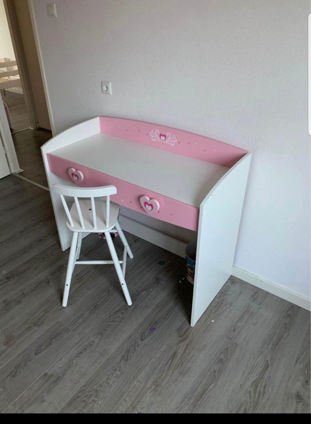 Kast en bureau, Kinderen en Baby's, Kinderkamer | Tafels en Stoelen, Ophalen, Gebruikt, Tafel(s) en Stoel(en)