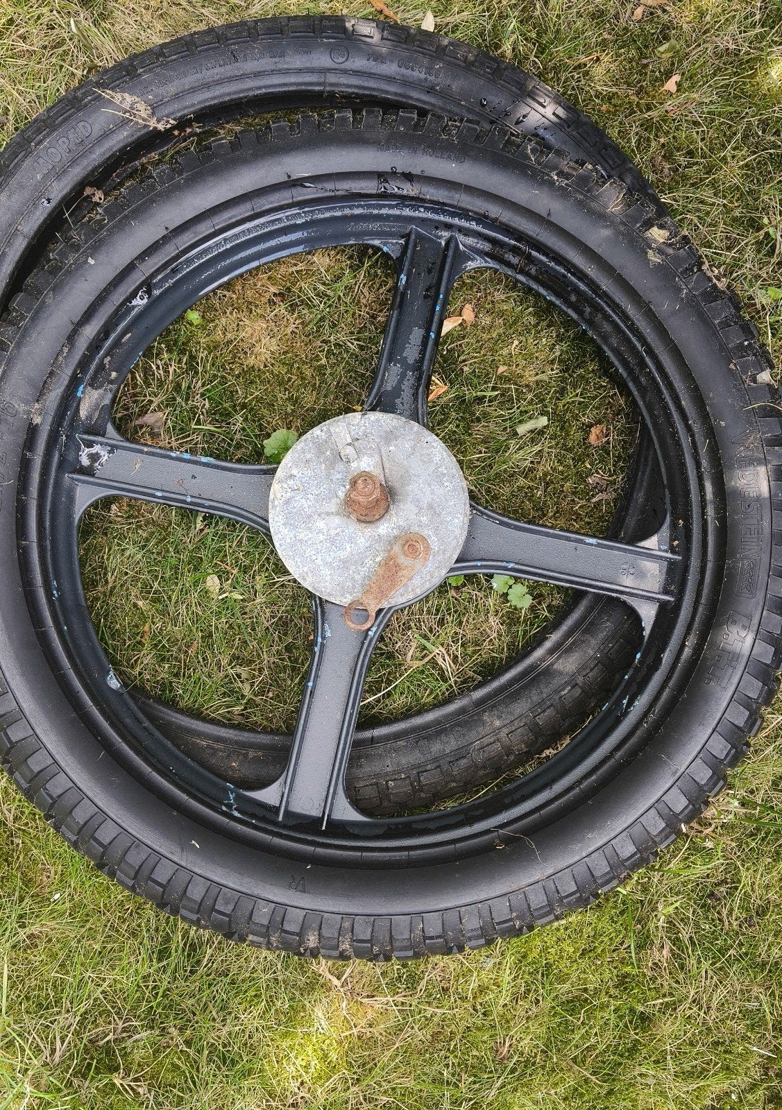 Voorwiel Ciao (retro) 16 inch's 16-2 1/2 met band Vredestein, Ophalen of Verzenden, Gebruikt, Overige typen, Piaggio