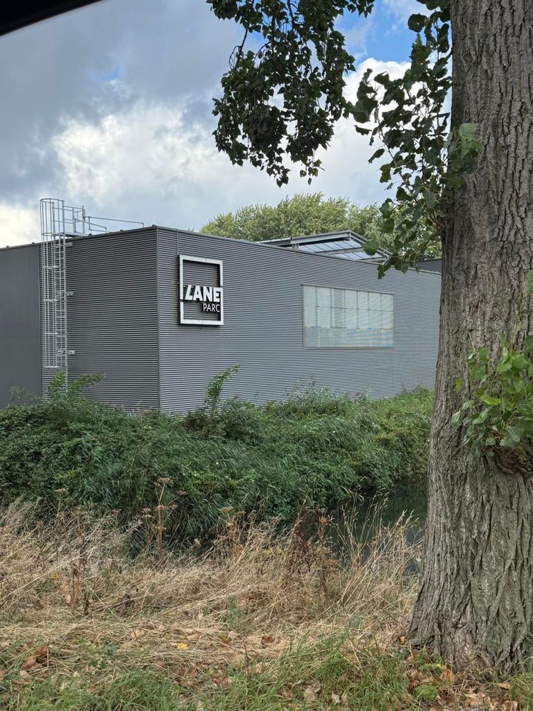 Grote garagebox/ Bedrijfsopslagruimte Lane Parc Rotterdam, Zakelijke goederen, 30 m², Opslag of Loods